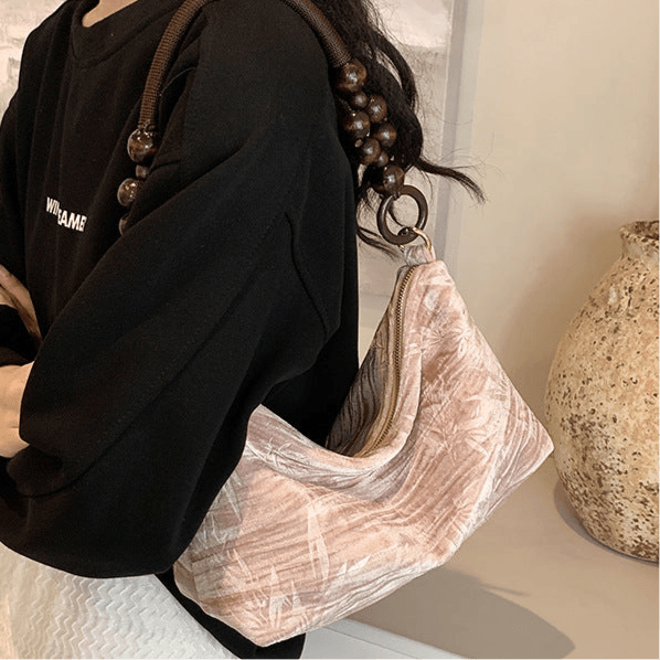 Special-interest Design Women's Fashion Large Capacity Shoulder Bag - GIFTS EMPORIUM