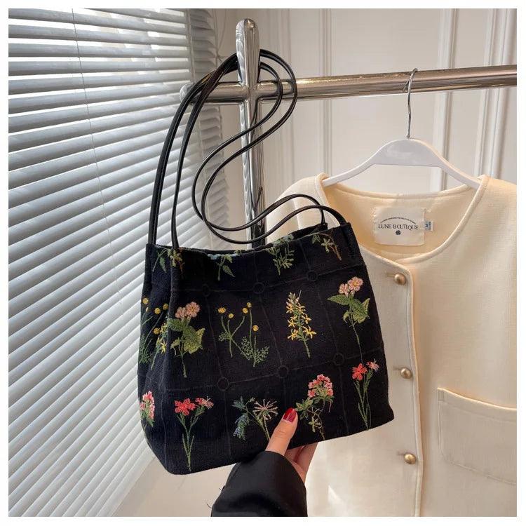 ISKYBOB 2023 Women Large Capacity Embroidered Tote Bag -Shoulder Bag -Bucket Bag